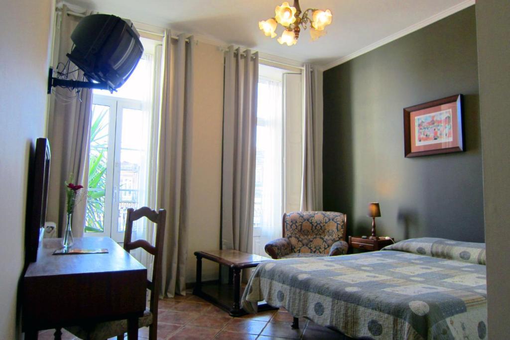 Duas Nacoes Guest House ポルト 部屋 写真